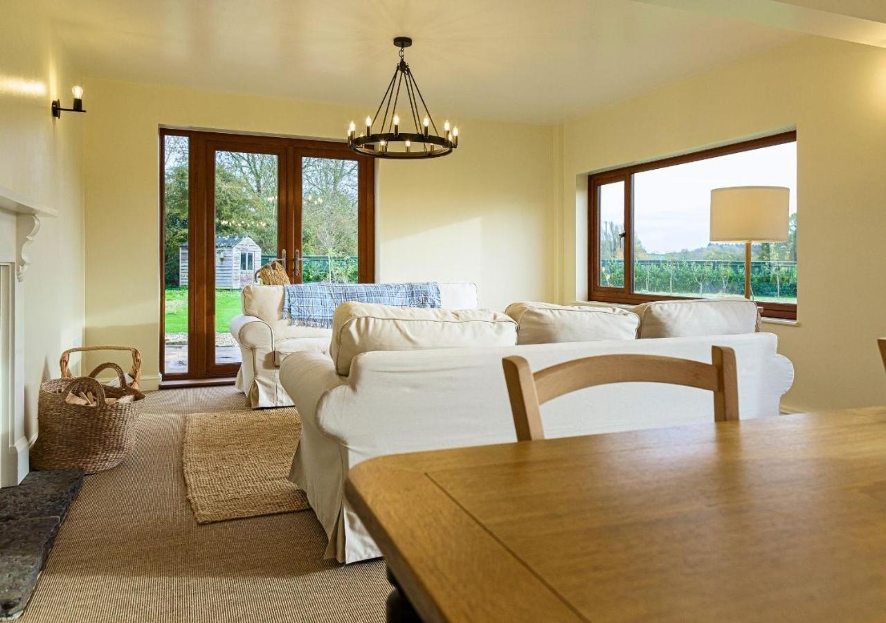 Charming 3Bd Cotswolds Family Retreat Villa Bourton-on-the-Water Dış mekan fotoğraf