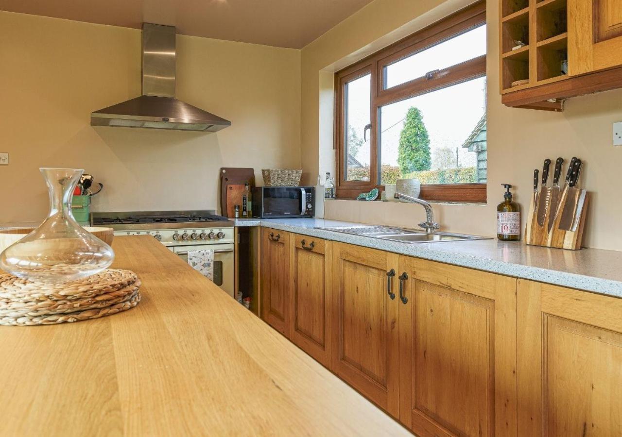 Charming 3Bd Cotswolds Family Retreat Villa Bourton-on-the-Water Dış mekan fotoğraf